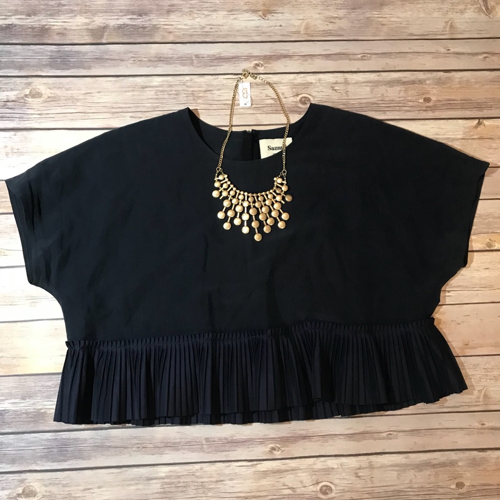 Samuji linen & Silk Black pleated trim crop top M